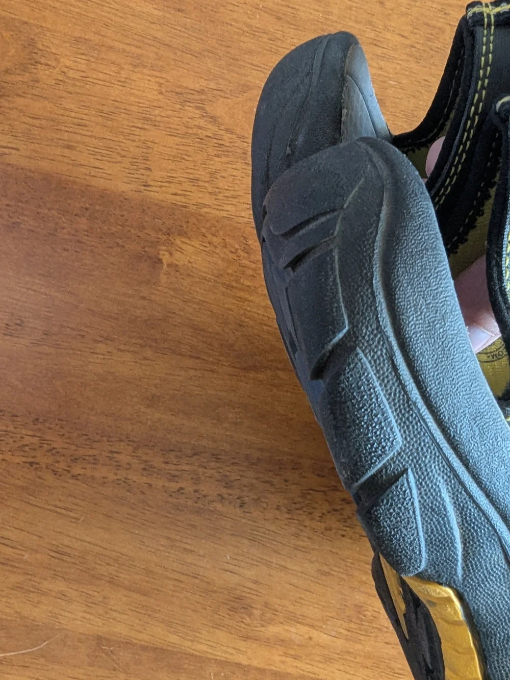 Keen Black and Yellow Outdoor/Water Sandals Size 7 Men's Or 9 Women's